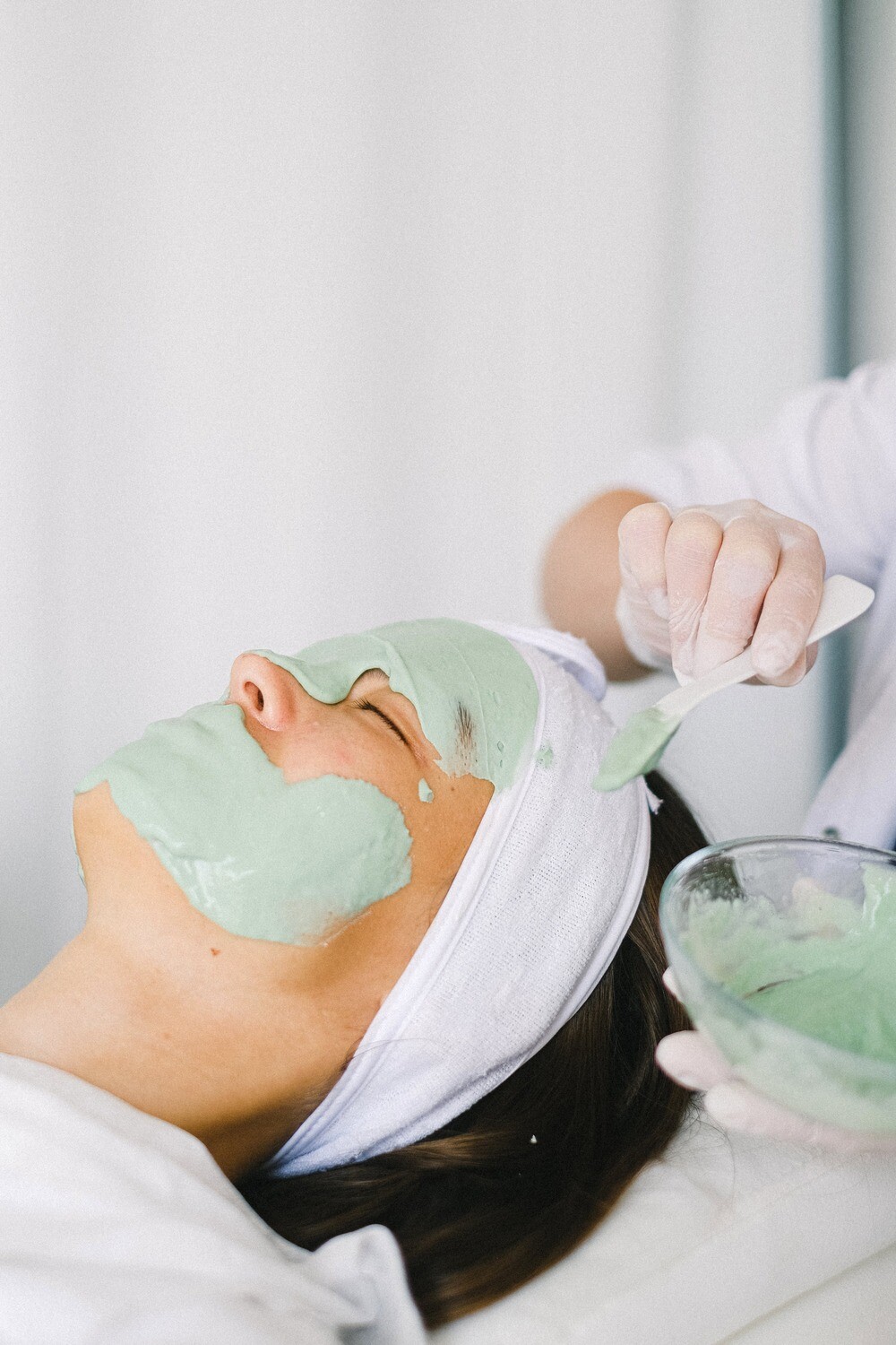 Deep Pore Cleansing Facial