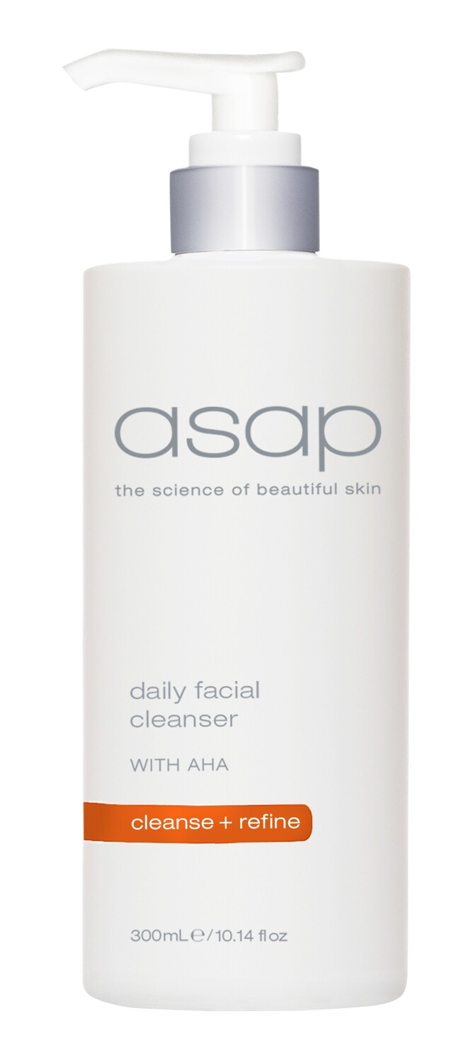 Daily Facial Cleanser (300ml 50% FREE)
