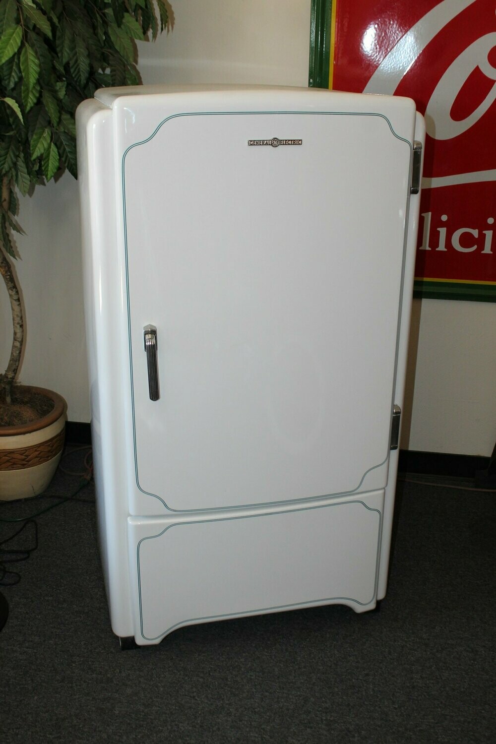 1950s General Electric Refrigerator