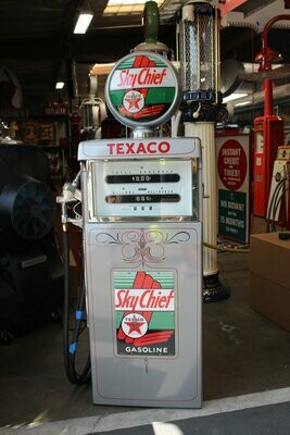 1955 A.O Smith Restored Sky Chief Gas Pump