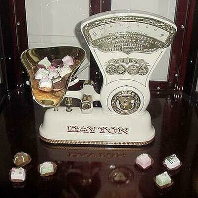 Early 1900's Dayton Candy Scale