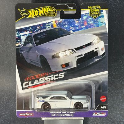 Hot Wheels NISSAN GReddy Skyline GT-R (BCNR33) Modern Classics