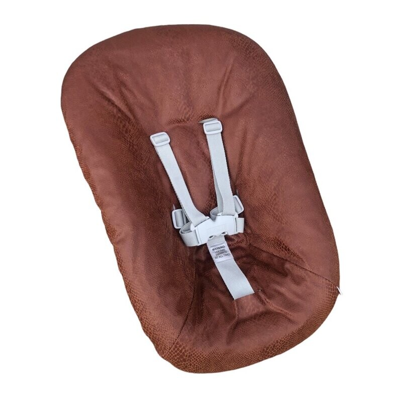 #51 Stokke newborn hoes, Cognac Slangenprint. Ook voor Kidsmill up.