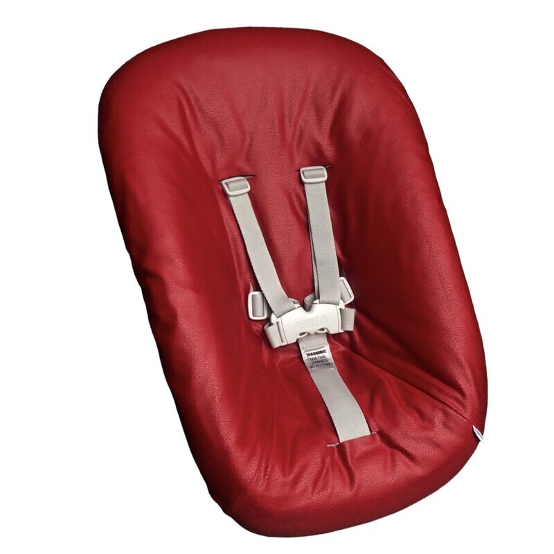 #66 Stokke newborn hoes, Rood suede look. Ook voor Kidsmill up.