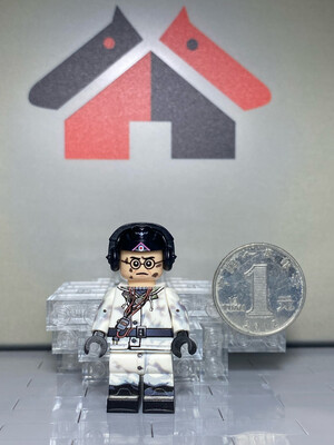 eastbrick custom minifig ww2 III crew driver