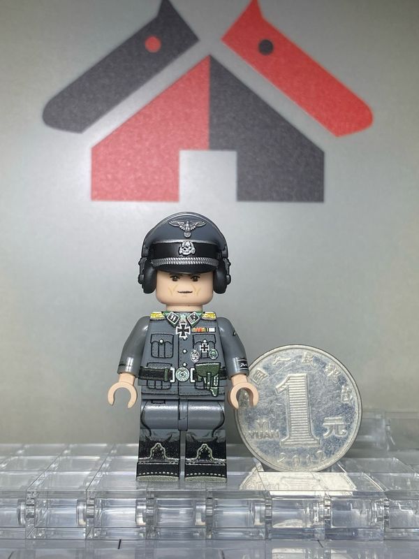 20250809 eastbrick custom minifig Michael Wittmann