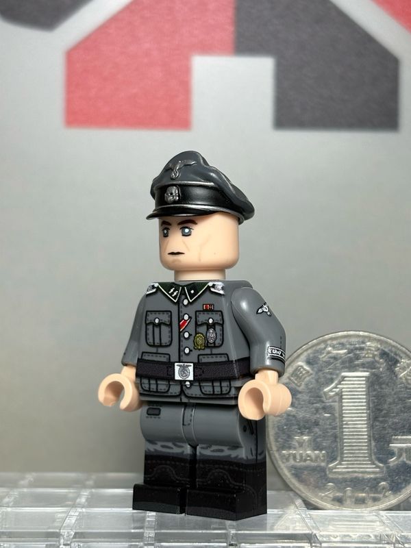 eastbrick custom minfig ww2 Rochus Misch uv printed on lego parts