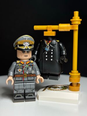 eastbrick custom minifig Rommel and coat set
