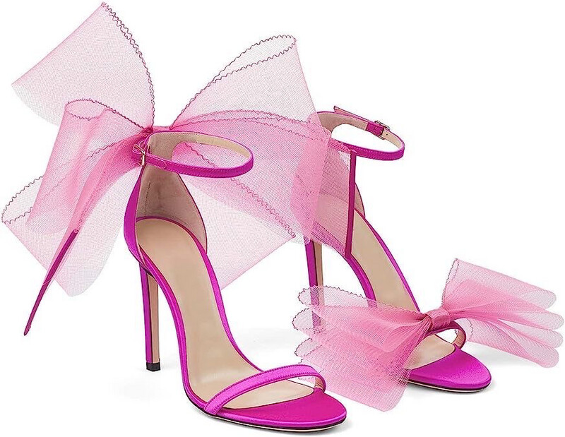 Cleo  pink