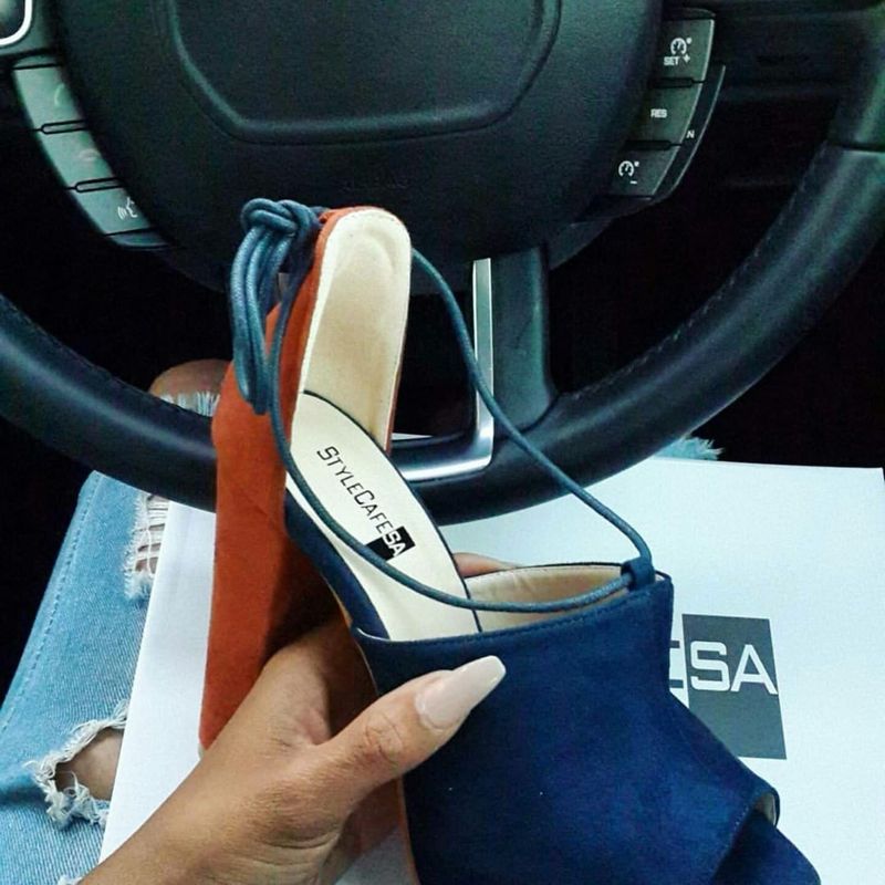 Statement heel