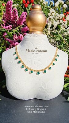 Kette mit grünen Zirkonia aus Edelstahl, vergoldet