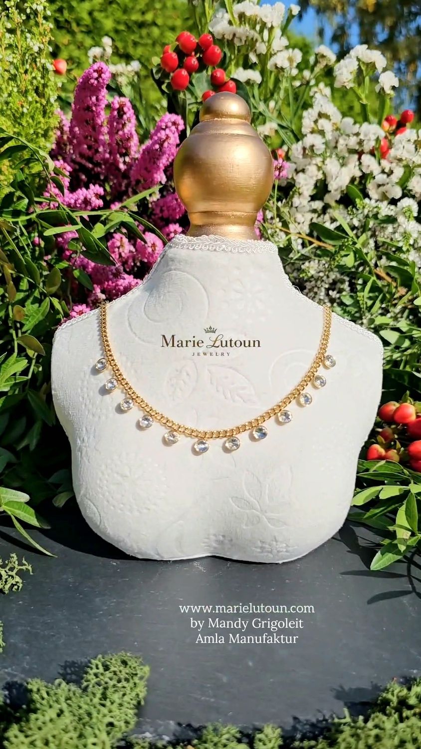Kette mit weißen Zirkonia aus Edelstahl, vergoldet