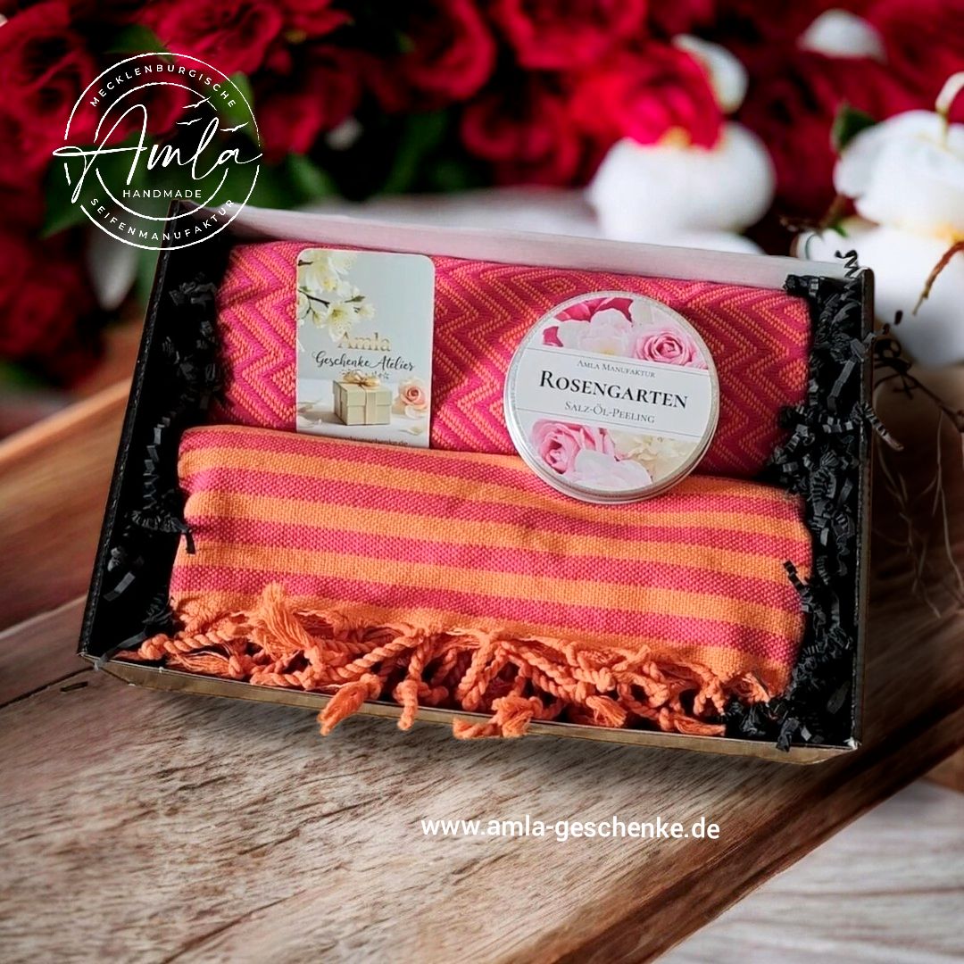 Wellness Geschenkset Sunset Sorbet mit 150g Rosenpeeling und Saunatuch