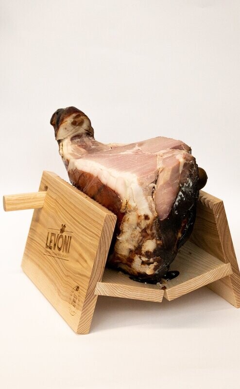 Prosciutto cotto di Praga tagliato a mano