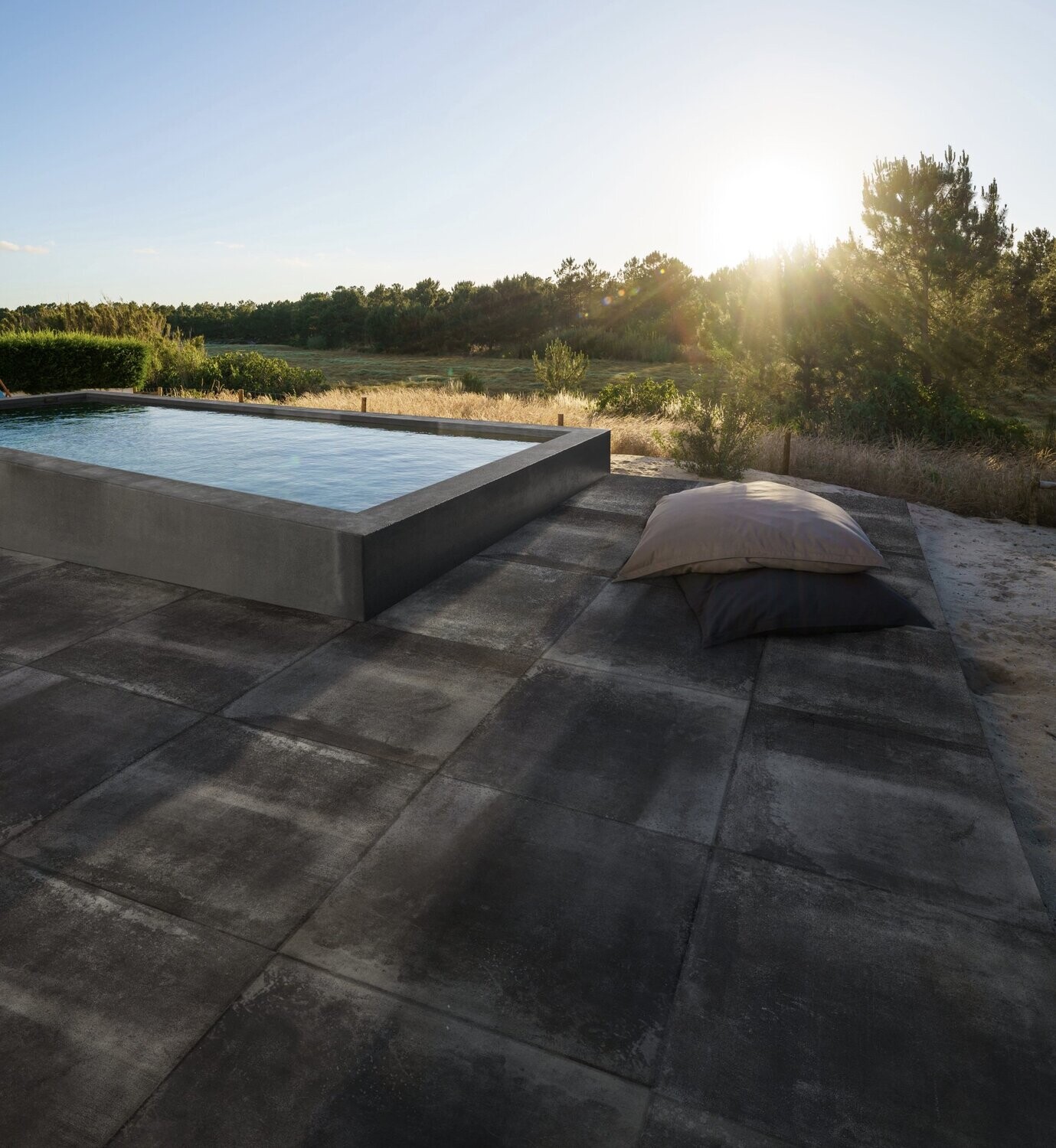 Concrete Black Paver 24x24 In 0 8 In Thickness 232 Sq Ft Order At 14 99 Per Sq Ft