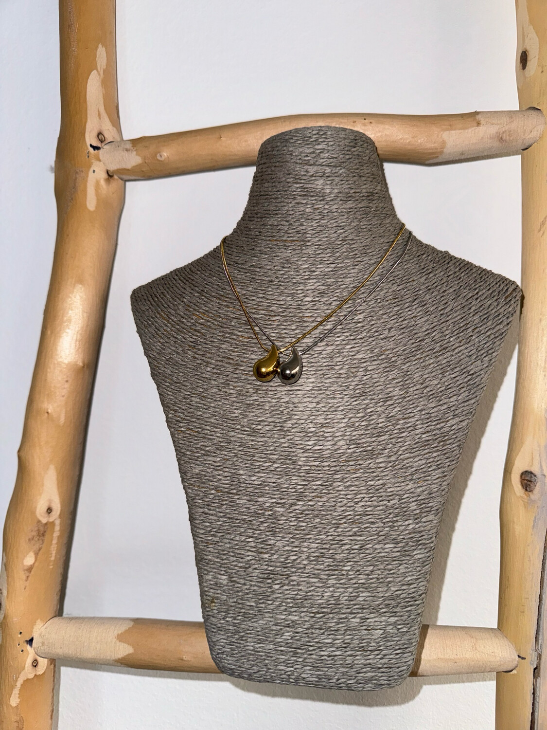 Collar GOTA 