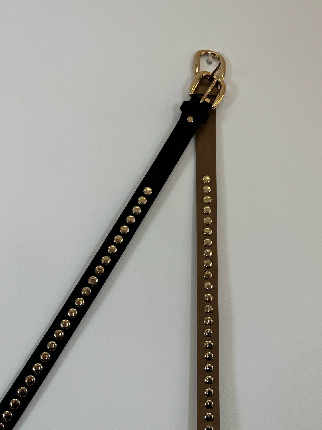 Cinturón tachas 
