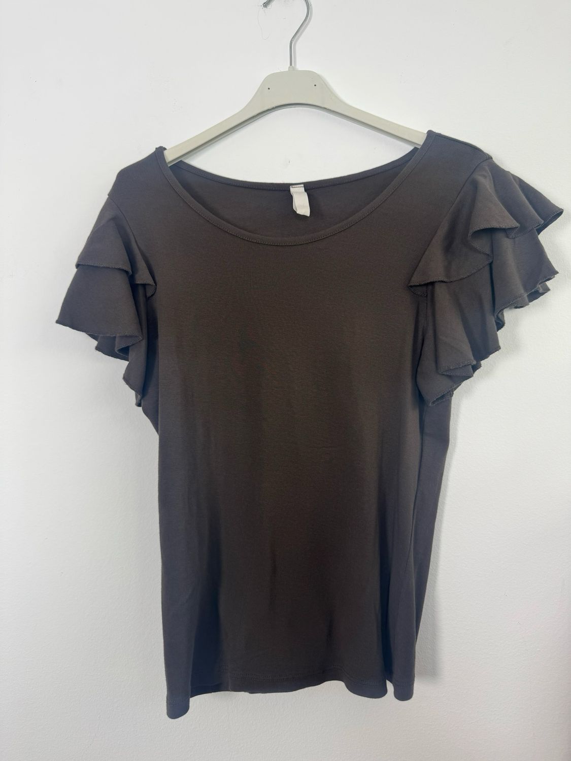 Camiseta Volantin Marrón 
