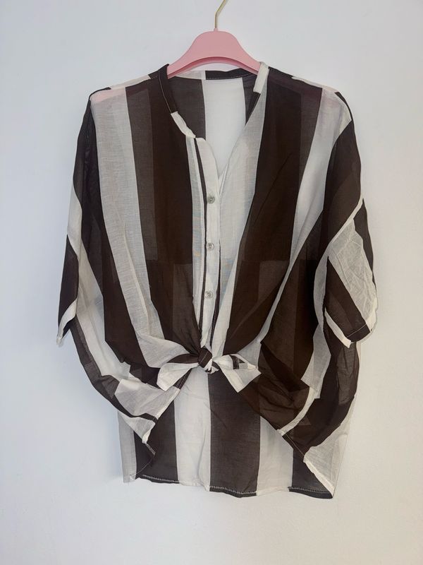 Camisa Domino marrón Camisa Domino marrón