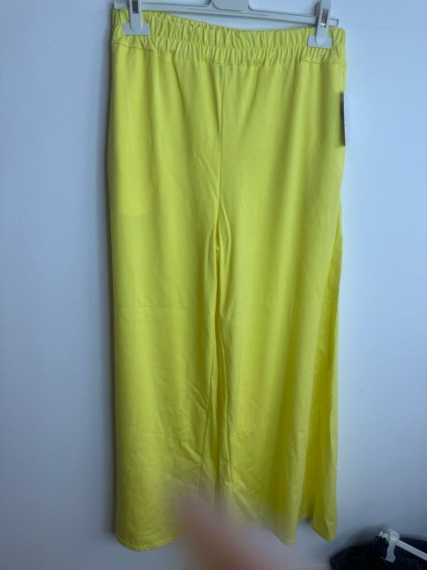 Pantalón Romba amarillo 