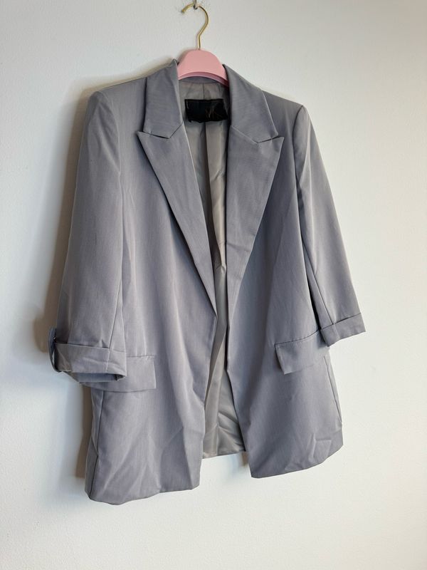 Americana gris 