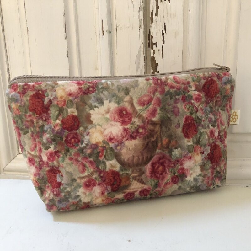 Velvet Cosmetics Bag Pink Roses