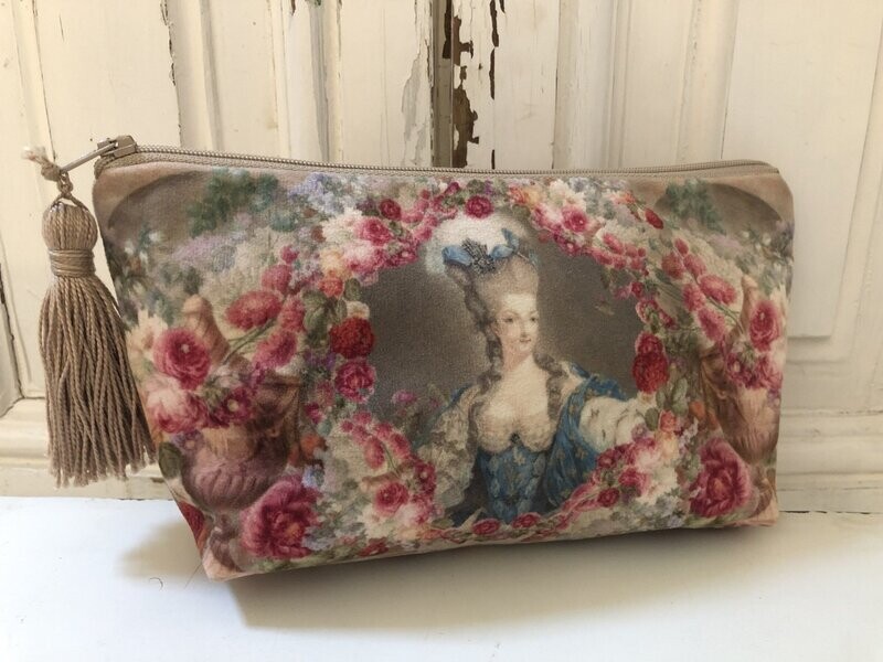 Velvet Cosmetics Bag Marie Antoinette
