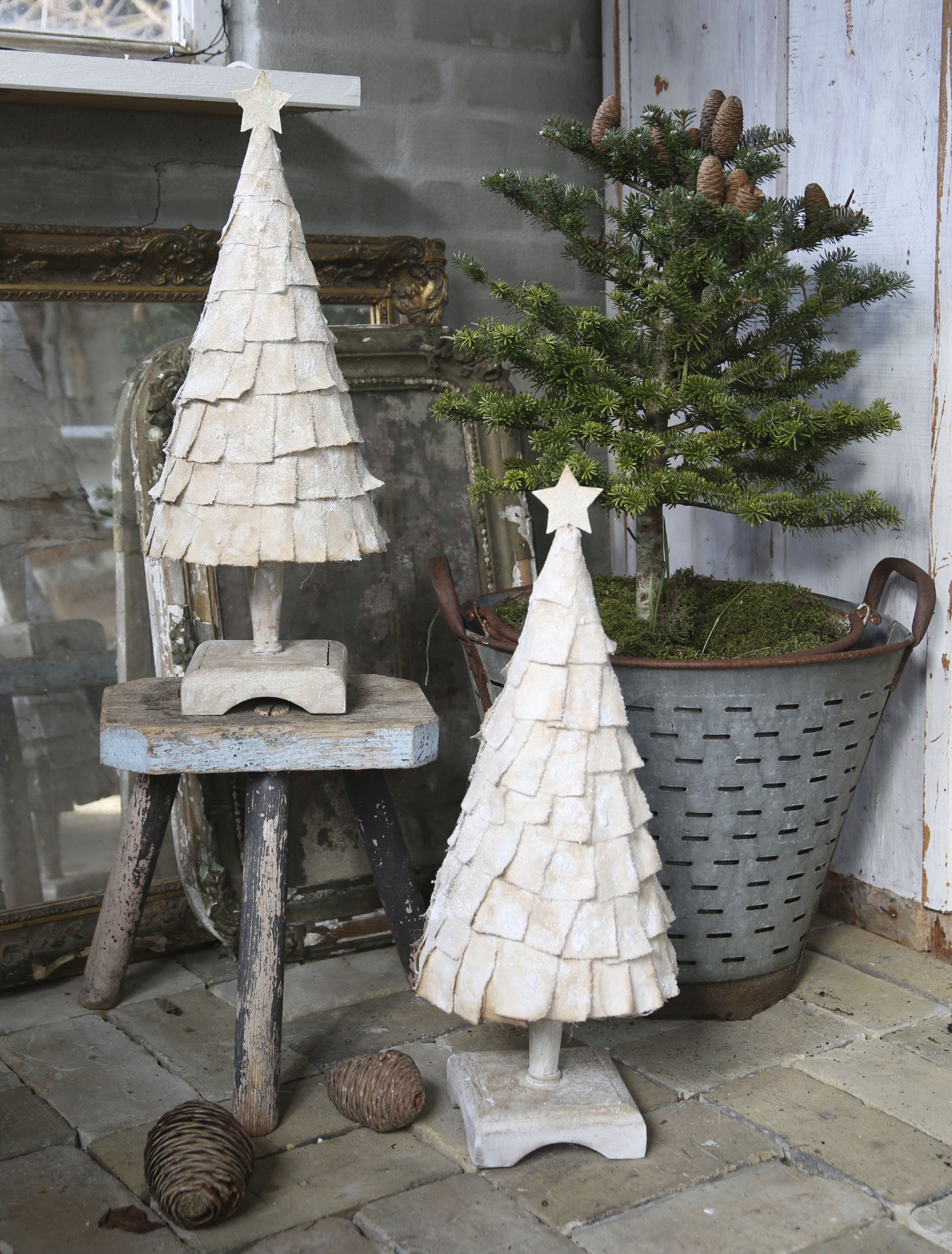 Creative Christmas Book from Jeanne d'Arc Living