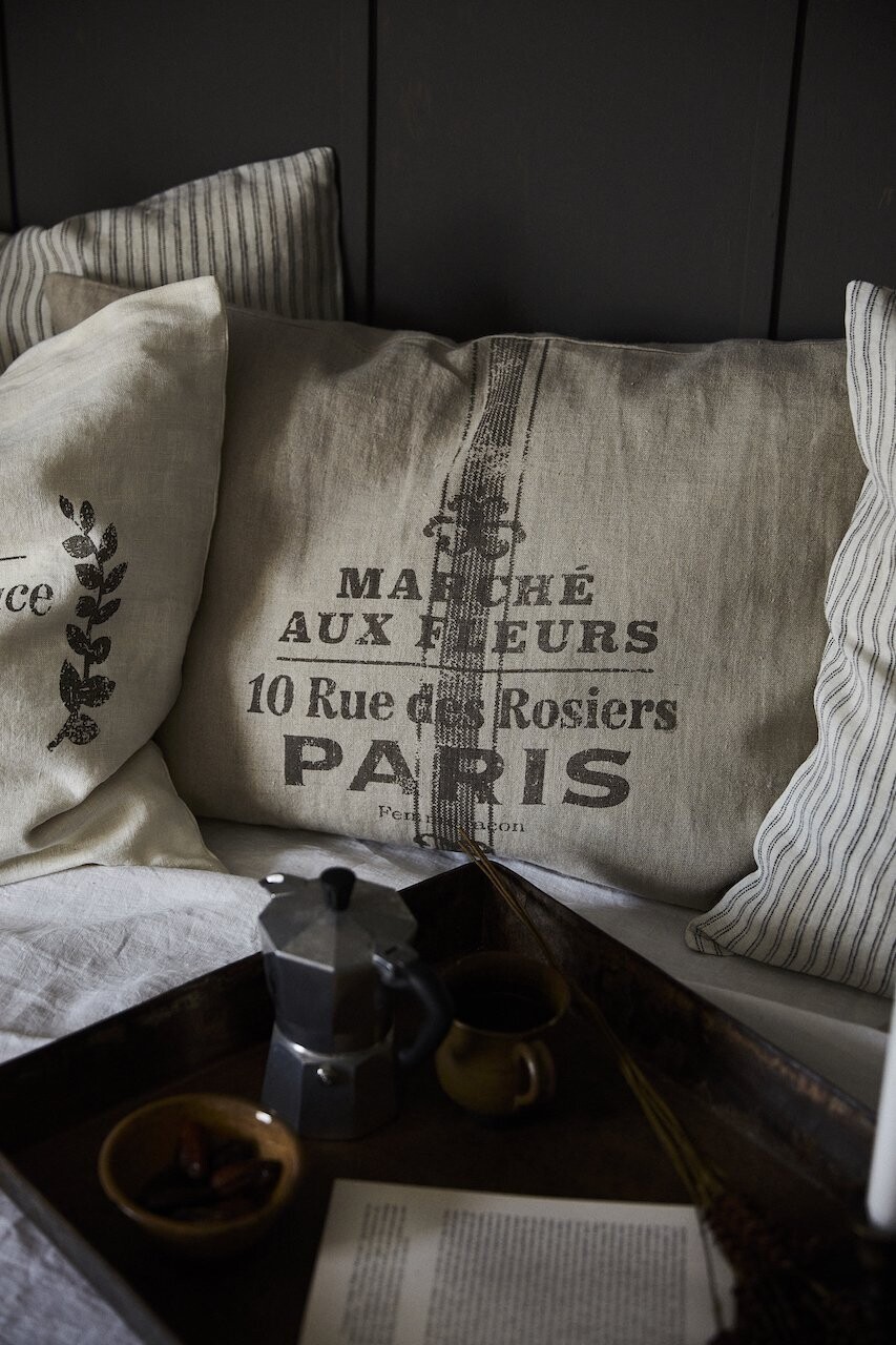 Femme Facon Linen Printed 'Marche' Cushion Rectangle