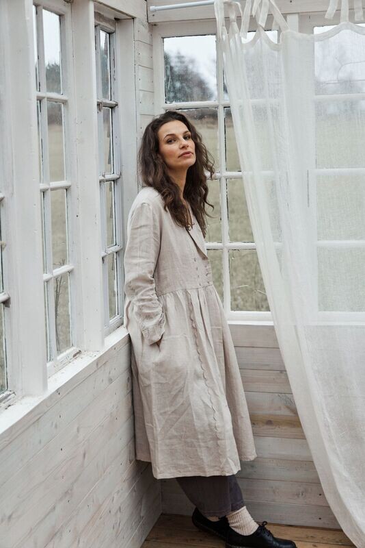 Femme Facon Georgiana Linen Coat