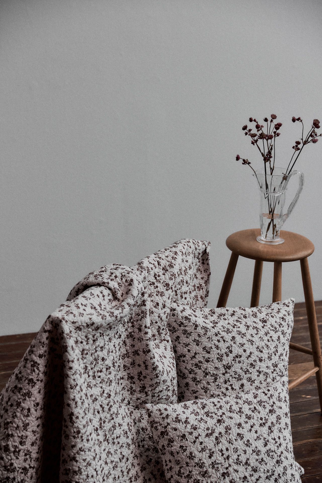 Femme Facon Anne-Mi Hazel  Quilted Throw