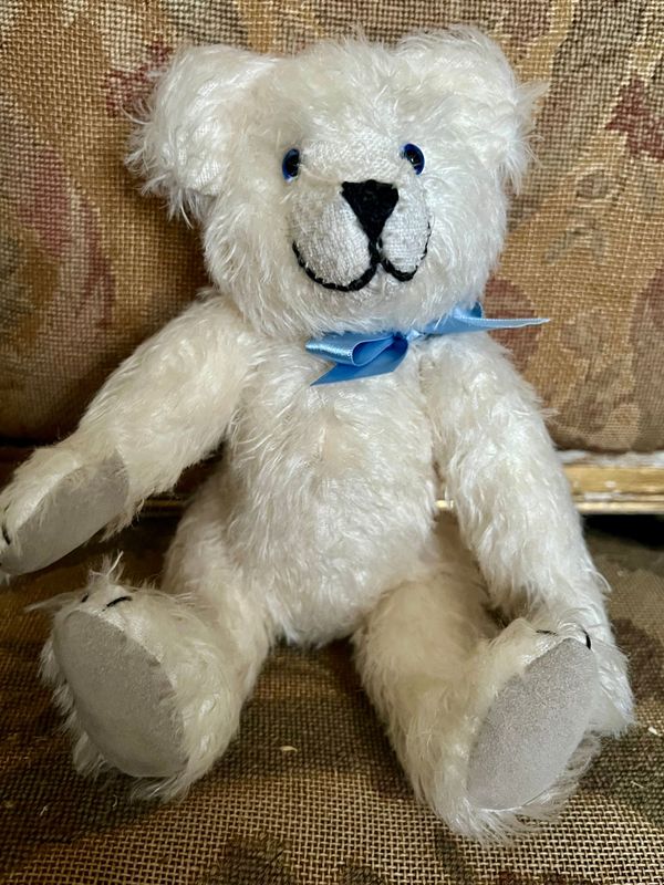 Handmade Cotswolds Artist Bear Snowy Ted