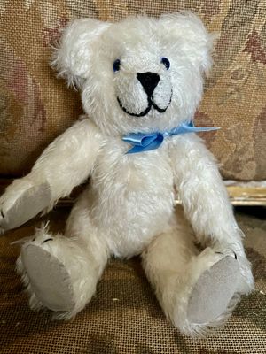 Handmade Cotswolds Artist Bear Snowy Ted