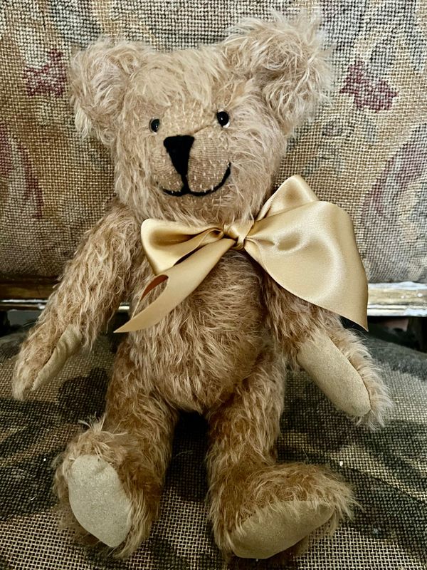 Handmade Cotswolds Artist Bear Harry Ted