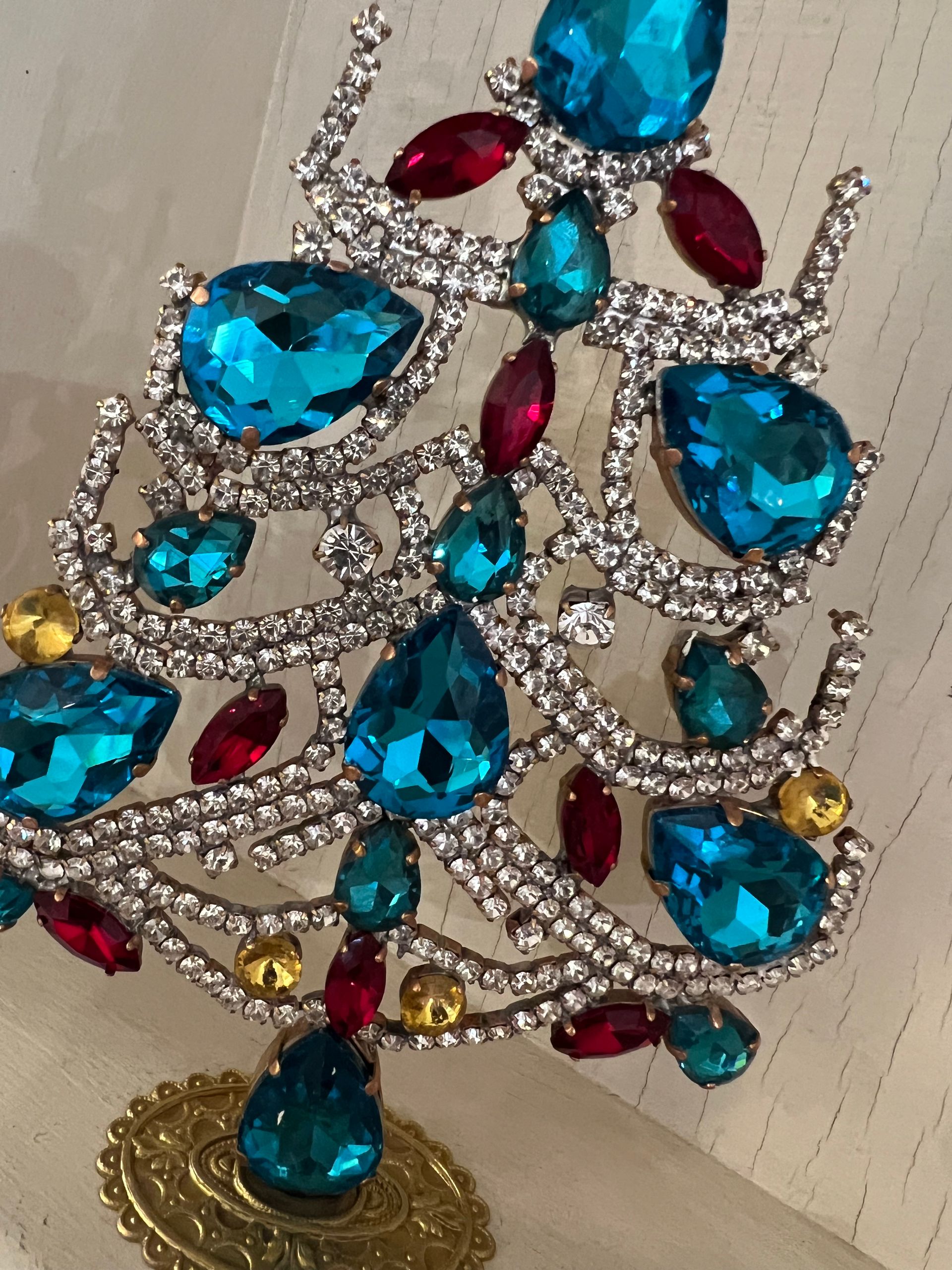 Handmade Glass Christmas Tree Aqua Clear & Red