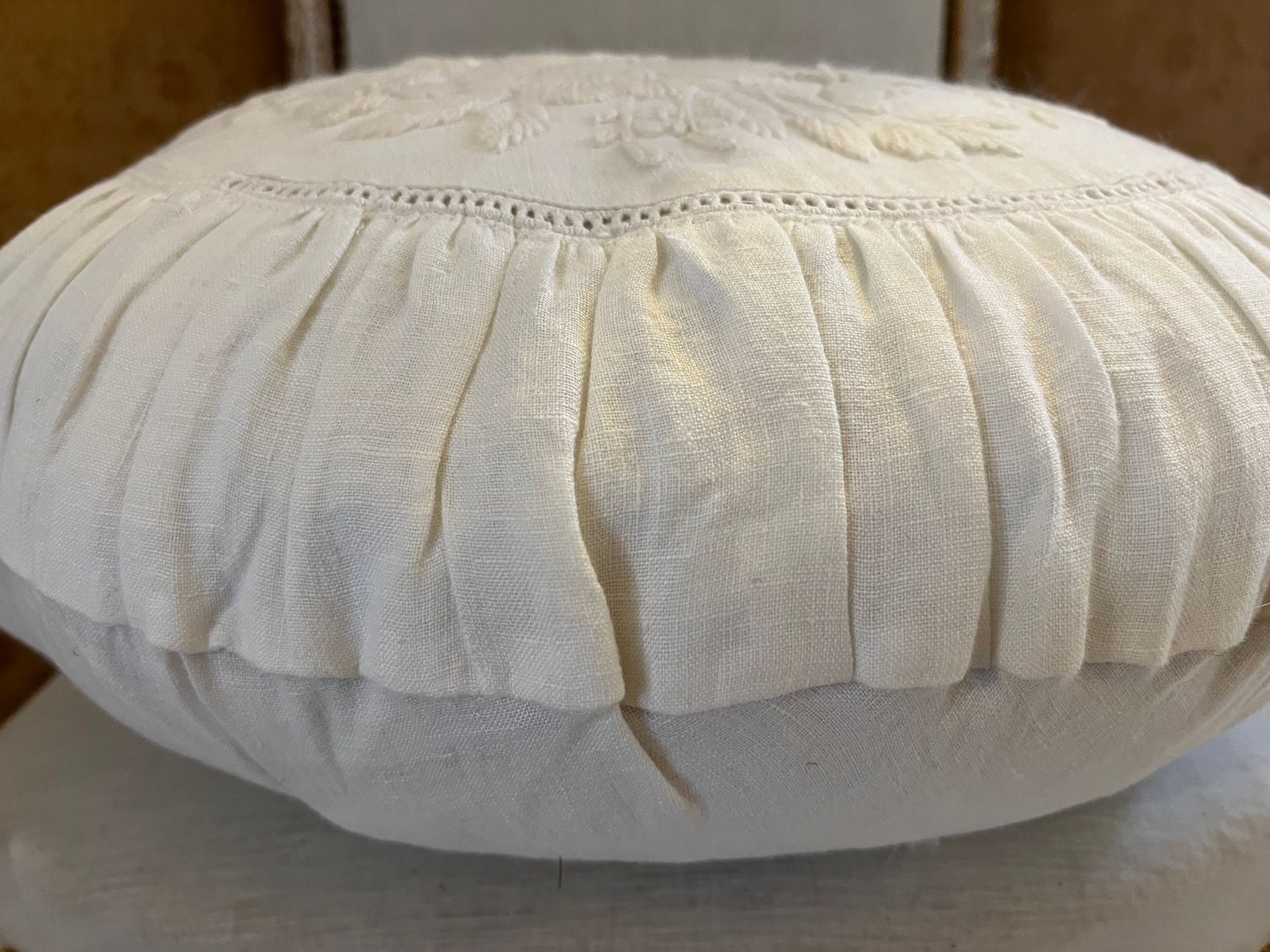 Anne-Mi  Linen Embroidered Cushion Round White