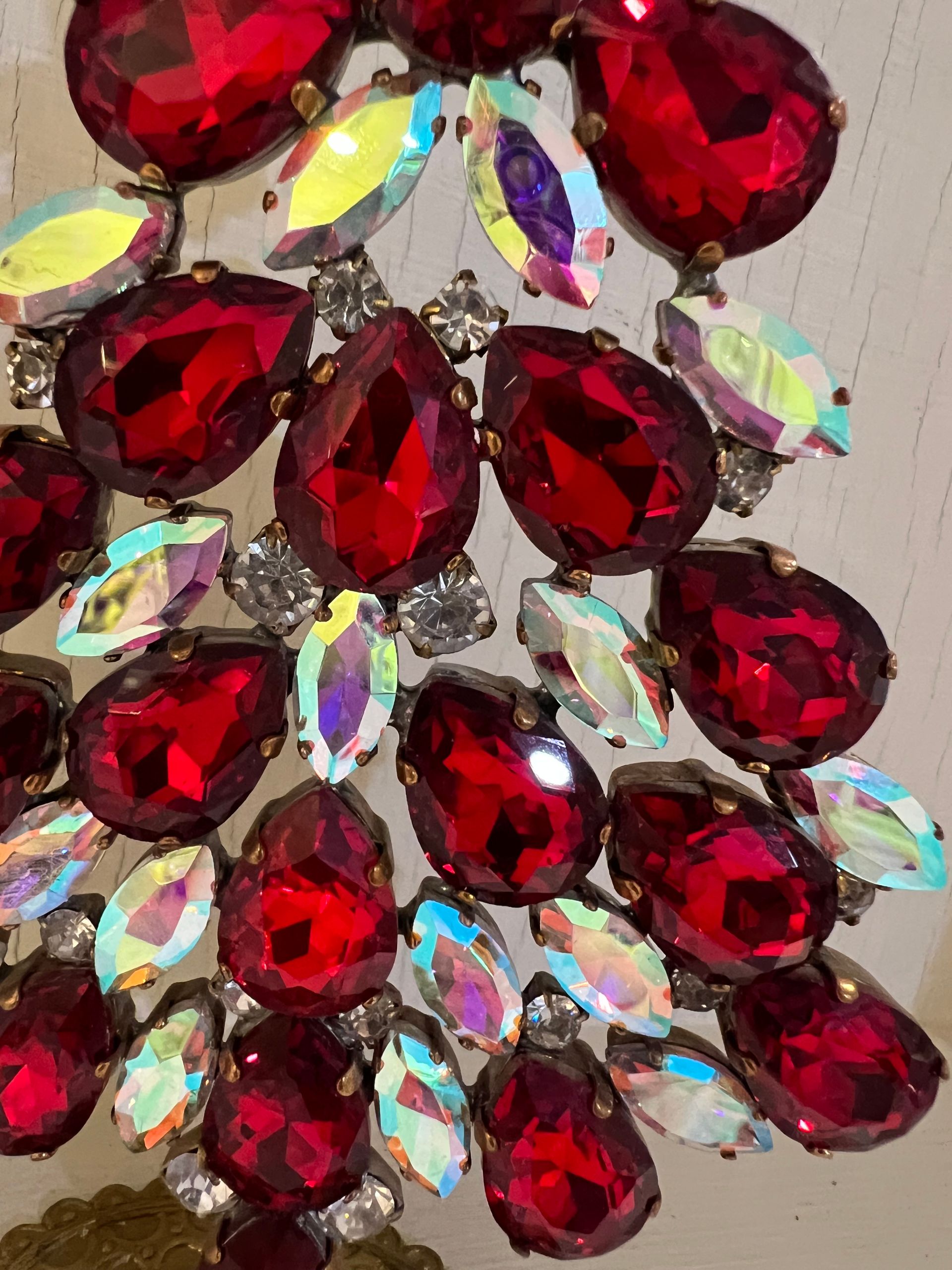 Handmade Glass Christmas Tree Red & Aurora Borealis