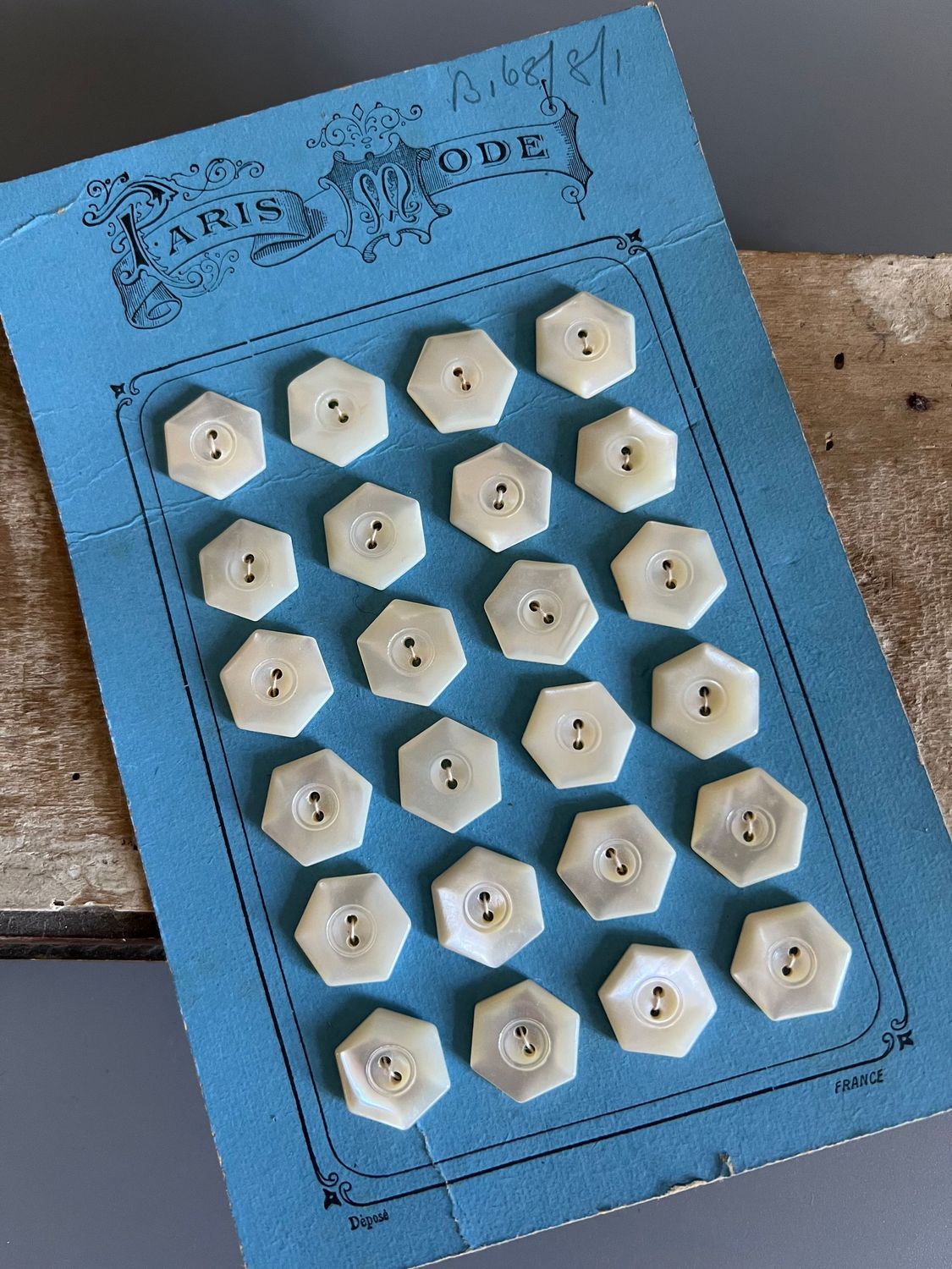 Early 20thc 24 x Carved Mother of Pearl Hexagon Shaped Buttons on Original Card