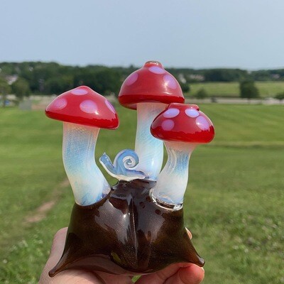 Mr G Glass Mushroom