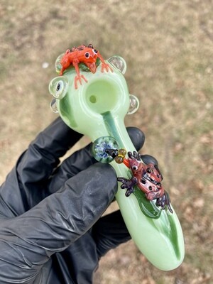 Empire Glassworks Frogs