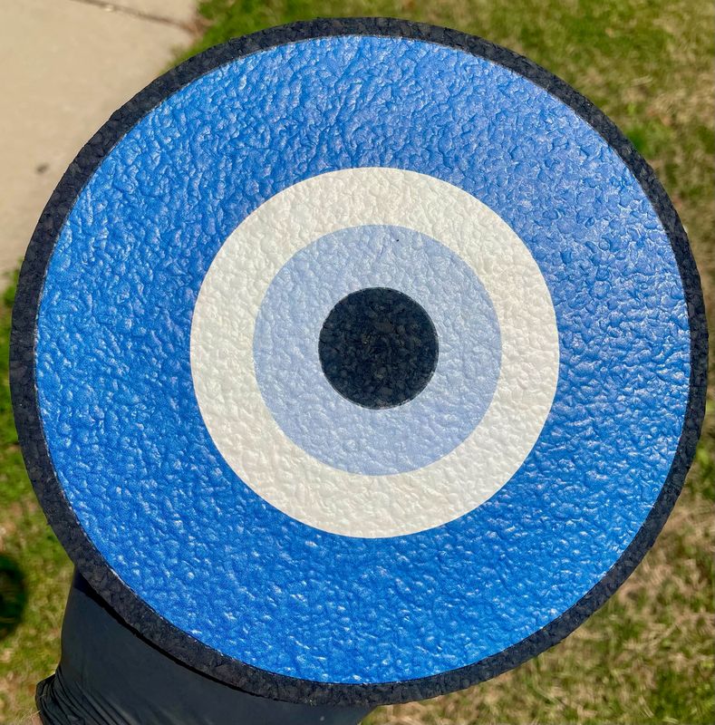 Eye