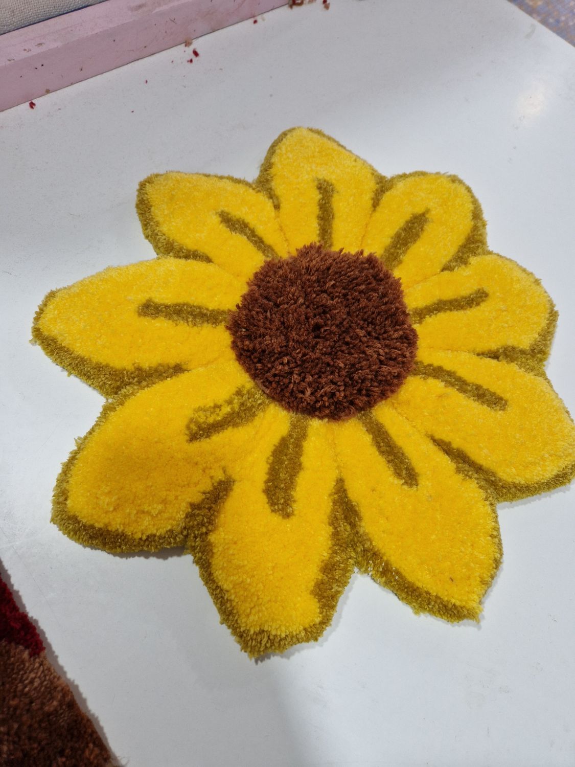 VOUCHER: offer a tufting workshop to someone!