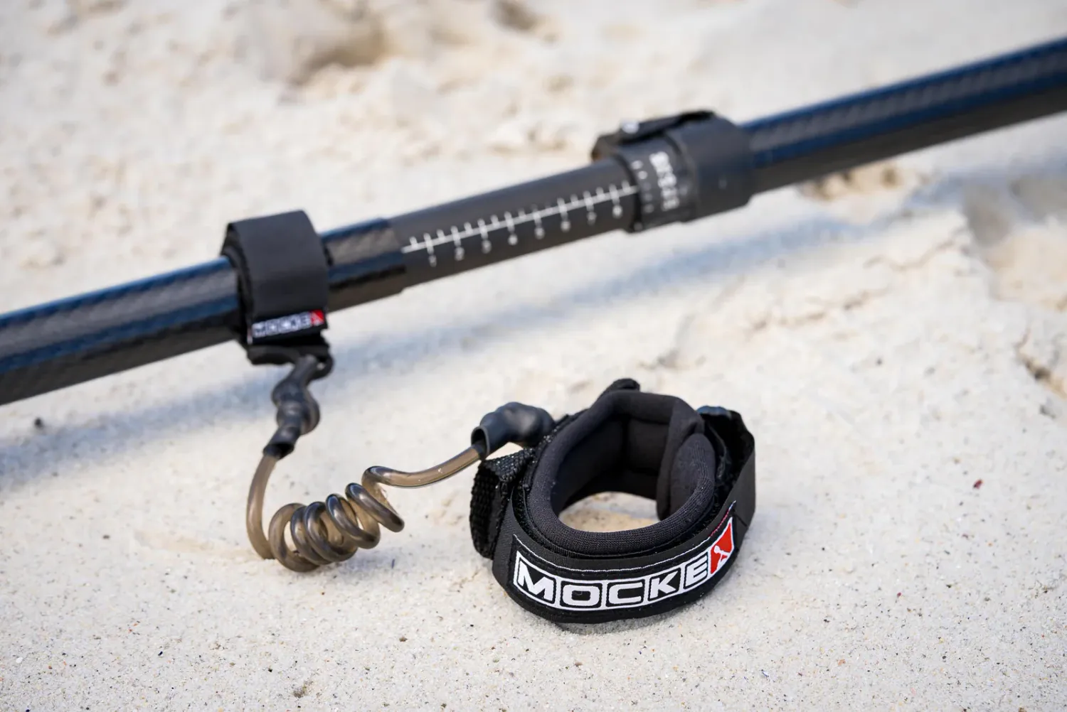 Wrist paddle leash by Mocke