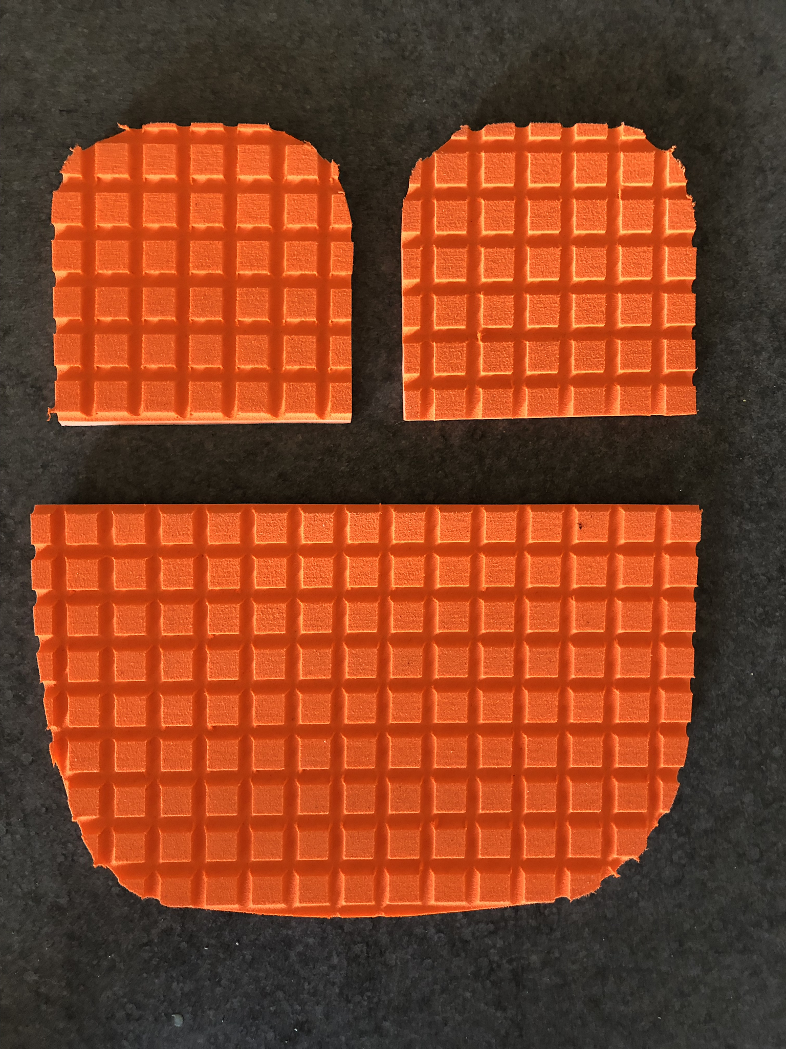 Non skid foot pads