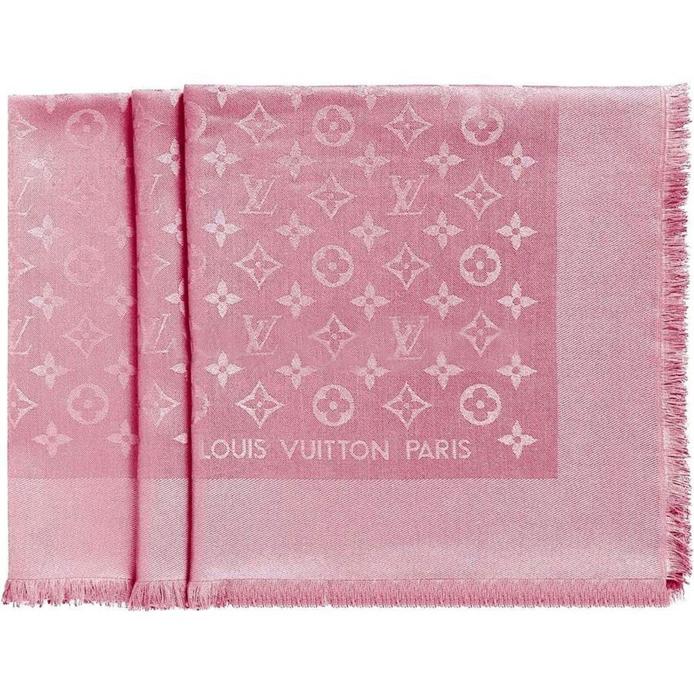 Песни розовый платочек. Розовый платок Луи Виттон. Шелковый платок Луи Виттон. Платок Луи Виттон розовый шелковый. Платок Луи витон шолковый.