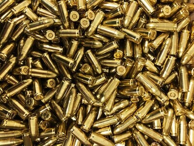9mm 115 grain brass FMJ ammunition (50 Rounds)