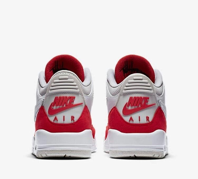 White And Red Nike Jordan !