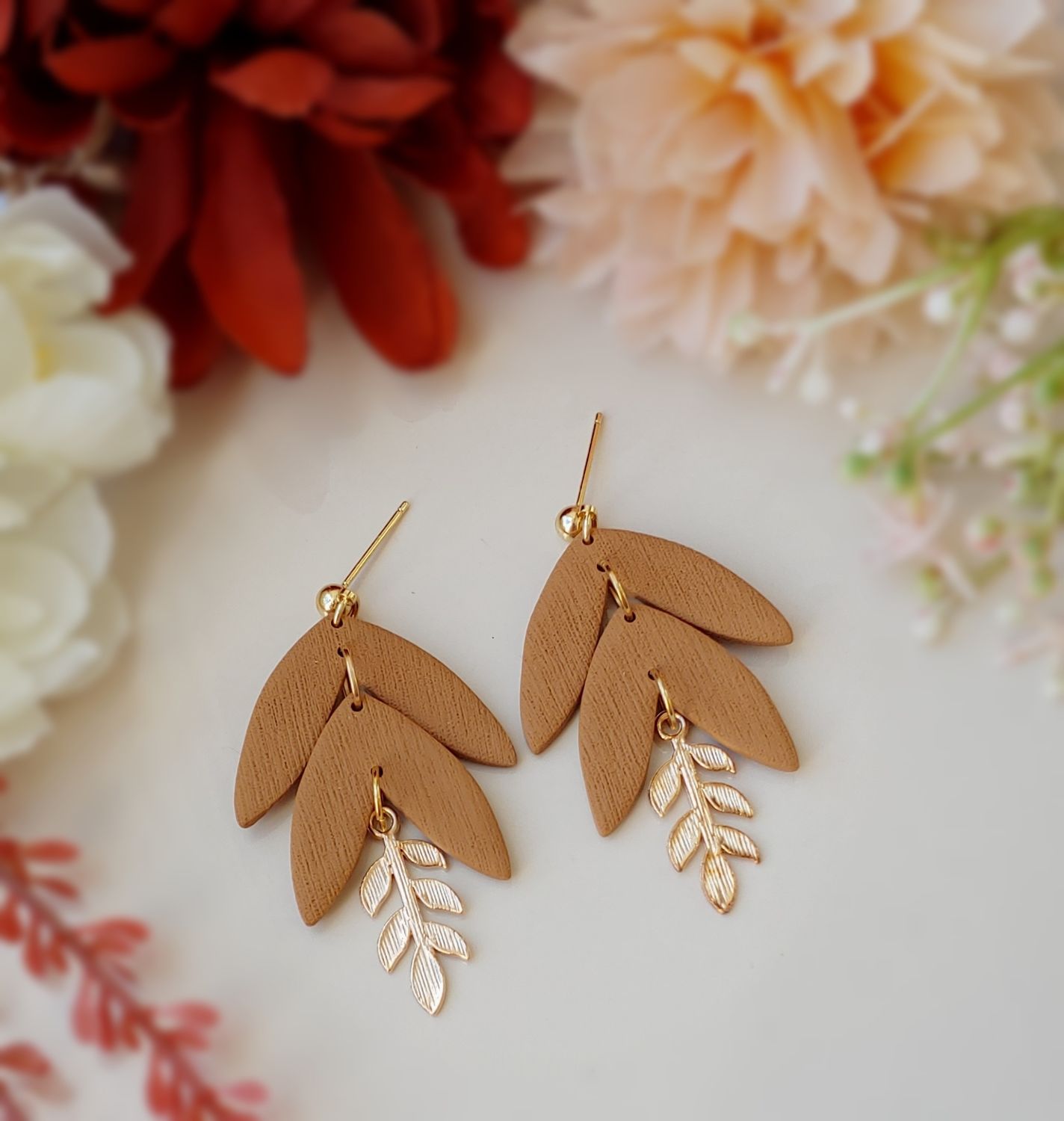 Tiered Leaf Dangles - Butterscotch