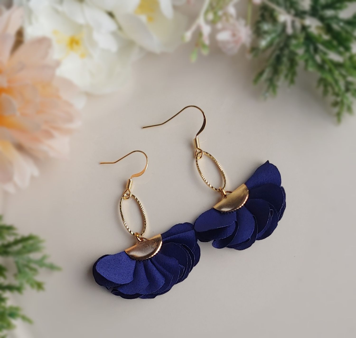 Frilly Dangles - Navy Blue