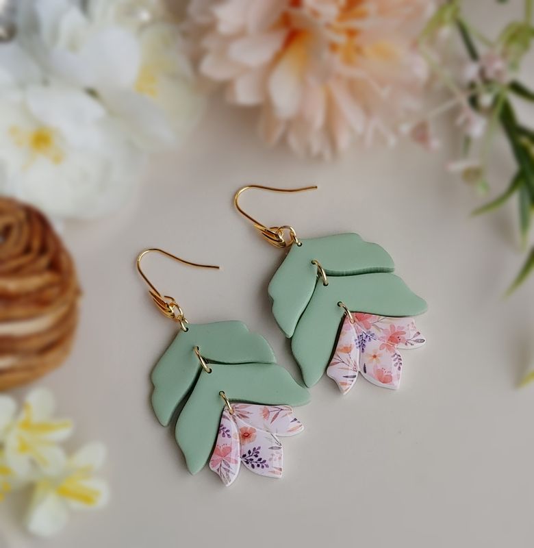 Tiered Flower Dangle
